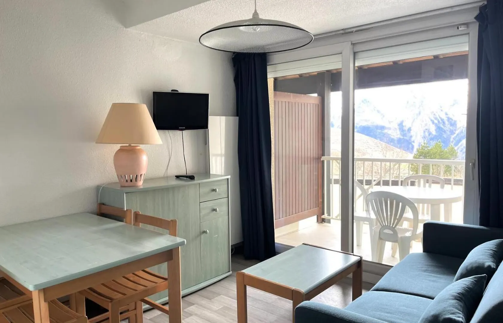 Residence Balcons Du Soleil 1 - T2/4Pers Balcons Du Soleil 12-Peyresourde Mae-9954 contacts